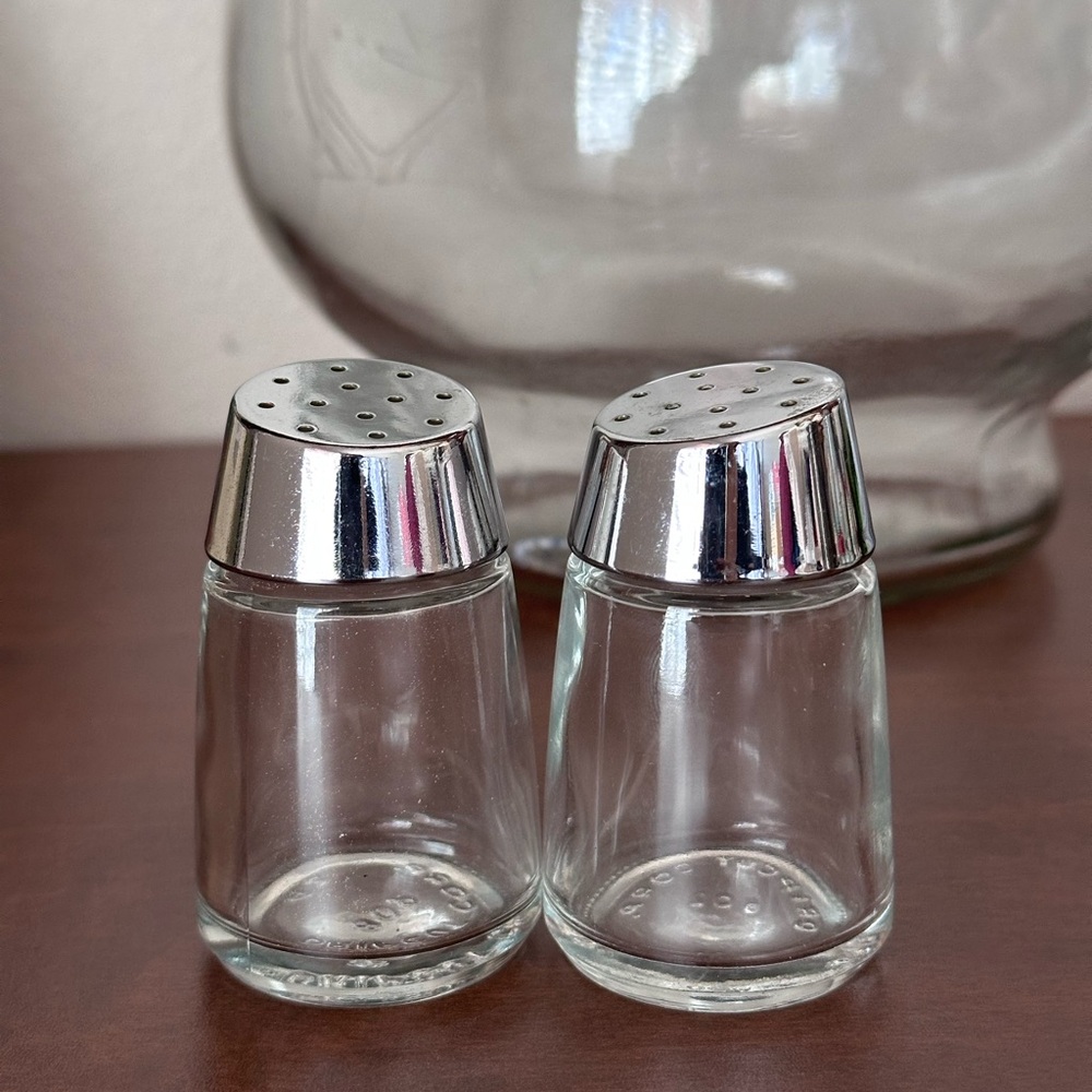 SET OF VINTAGE MCM STARLINE DRIPCUT 802 Clear